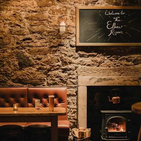 The Inverkip Restaurant, Bar & Hotel Exterior photo